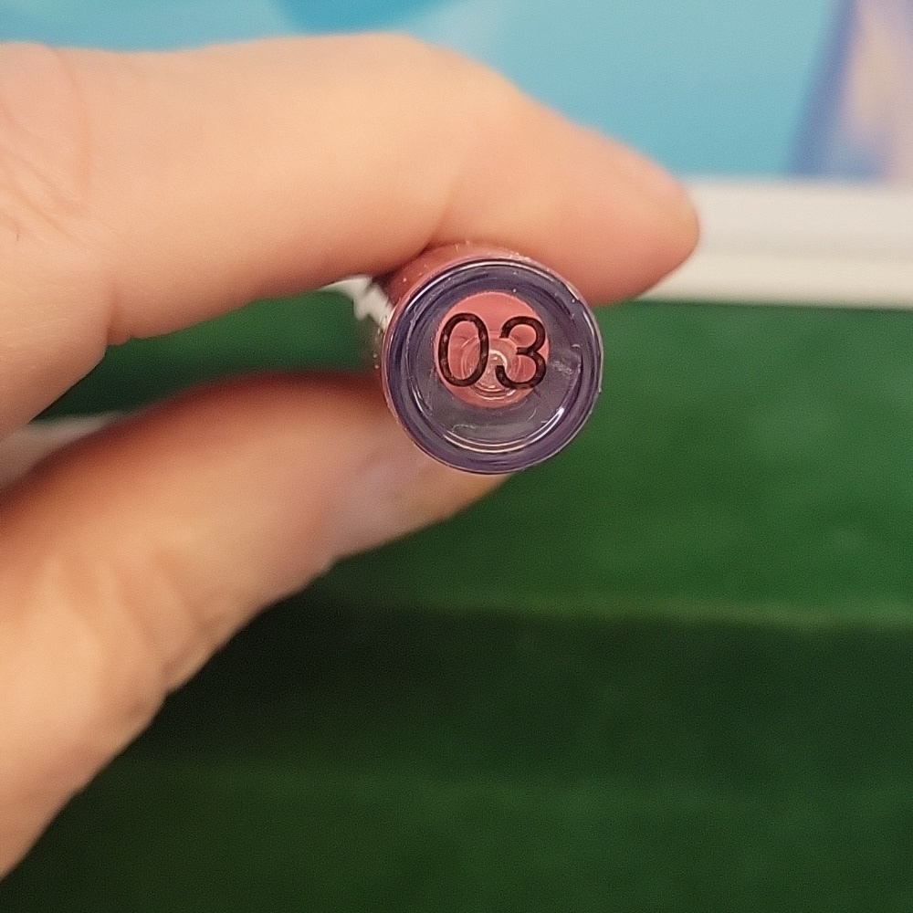 Lazora Matte Lip Gloss New Sealed - 03 Pink - Picture 2 of 3